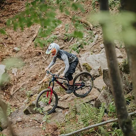 Holia, Kubinska Hola Dolny Kubin