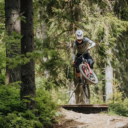 Holia, Kubínska Hoľa * Dolny Kubin