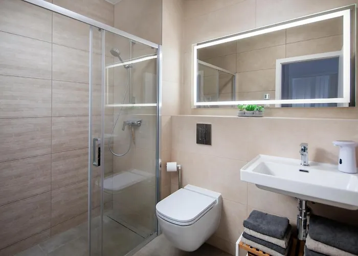 Holia, Kubinska Hola 돌니 쿠빈