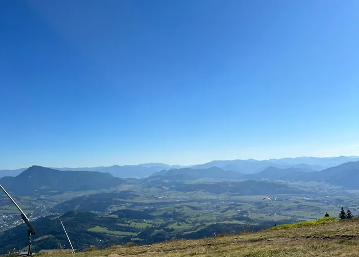 Holia, Kubinska Hola 아파트 *